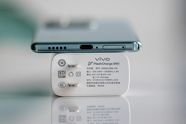 vivo S16 Pro充电功率是多大，支持无线充电吗