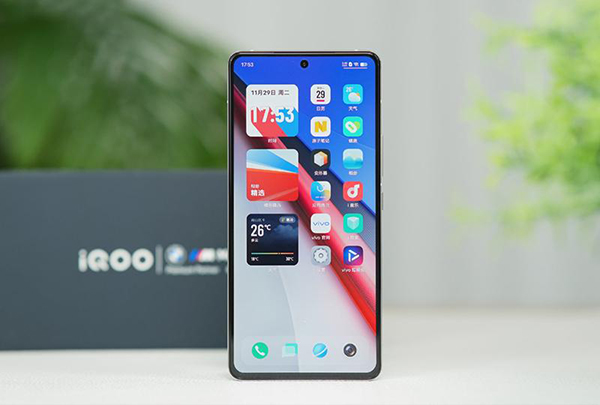 vivo iQOO 11 Pro是E几发光材质