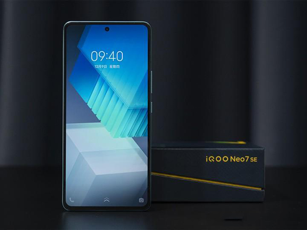 vivo iQOO Neo7 SE是OLED屏还是LCD屏