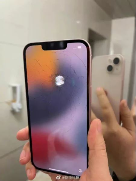 iPhone 13 漏洞频发，刚到手就要翻车？