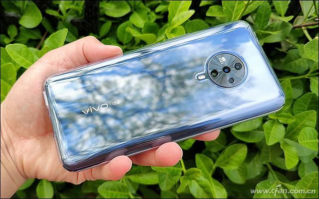 vivo s6参数配置（vivo s6值得入手吗）