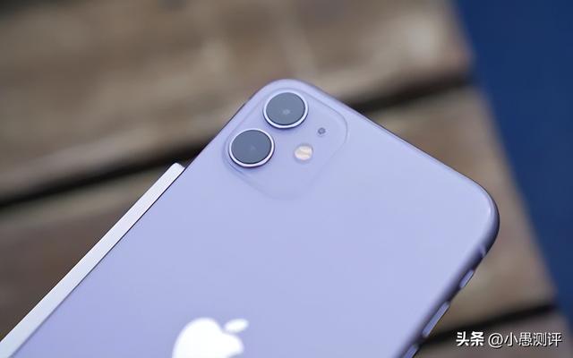 苹果x11价格及图片（iphone 11还值不值得入手）