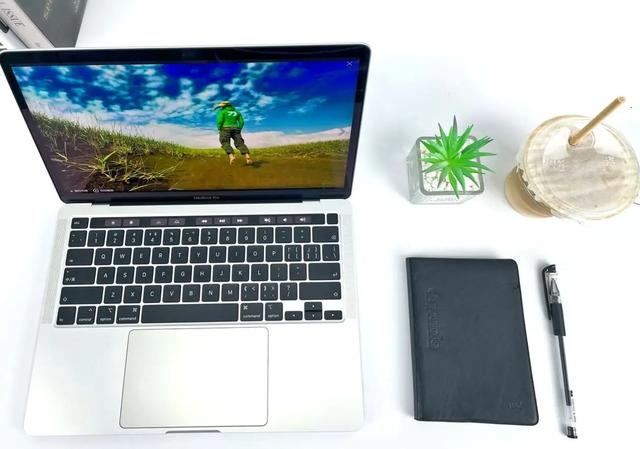 mbp电脑是什么意思（苹果笔记本电脑MacBook）