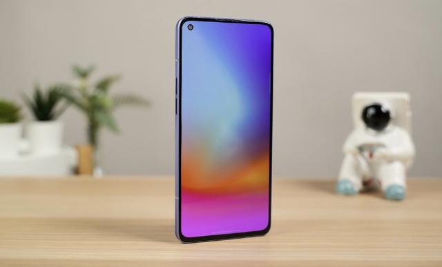 oppo8pro怎么样（opporeno8pro使用感受）