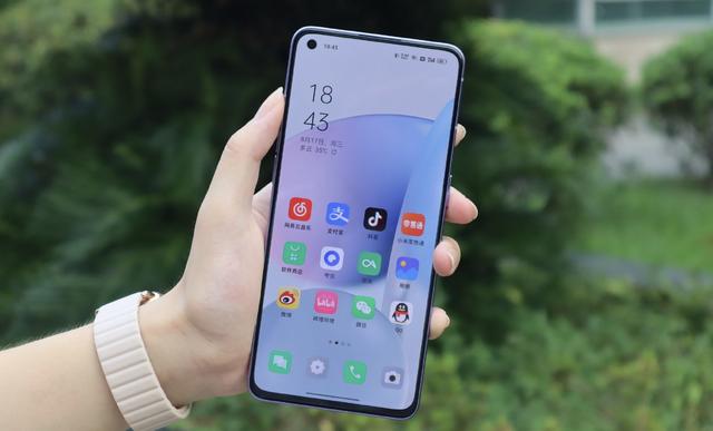 oppo8pro怎么样（opporeno8pro使用感受）