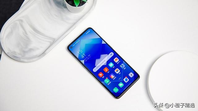 oppo2000元左右的手机哪款好（性价比高的oppo手机推荐）