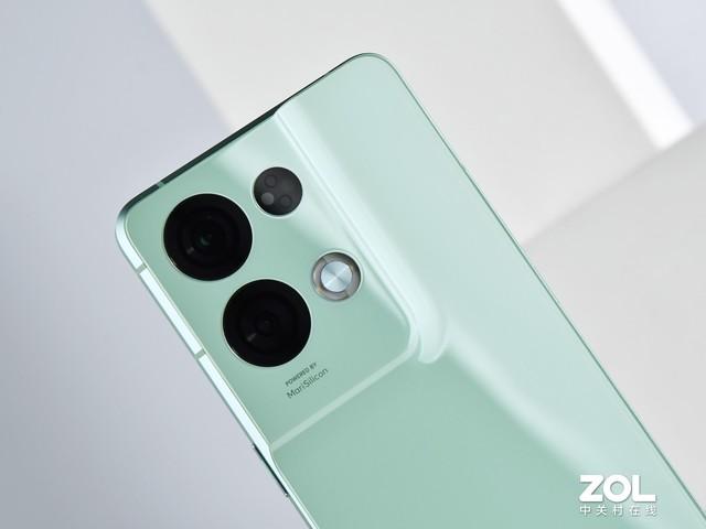 opporeno8参数配置（opporeno8系列解析）