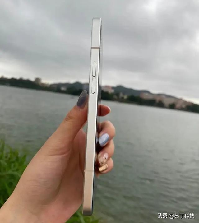 opporeno8多少钱（opporeno10最新售价）