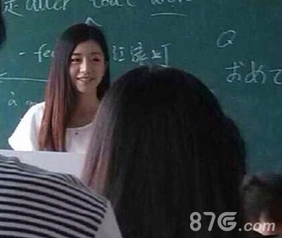 西南财经大学日语美女老师网络走红人家的老师！