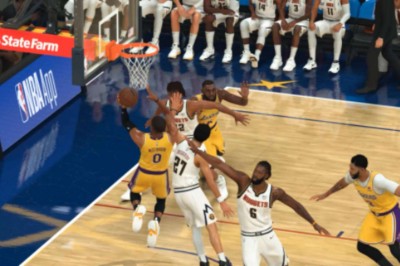 NBA2k23怎么传空接