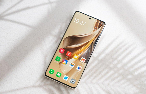 OPPO Reno10背面后盖材质是什么