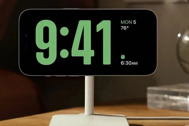 iPhone 全新功能上线，可让 iPhone 充当智能屏幕