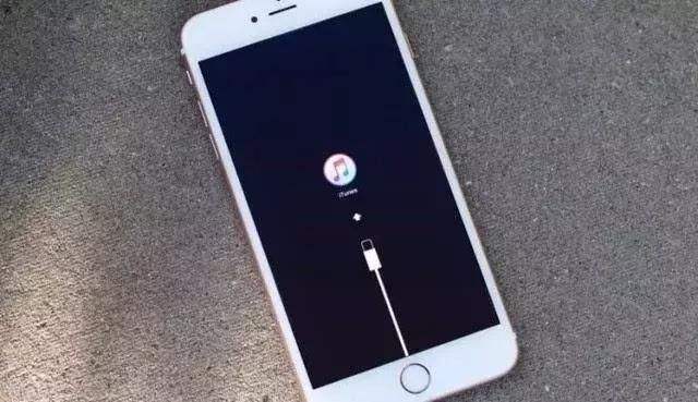 iOS 系统为什么只能升级不能降级？